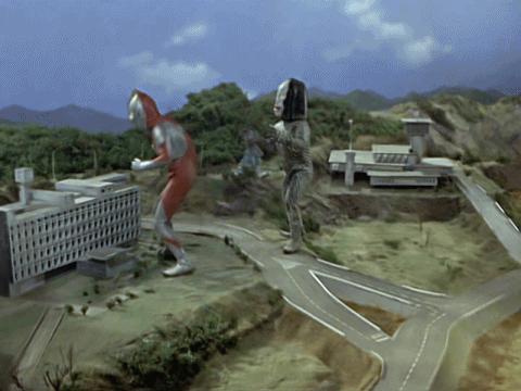 奥特曼的起源1966,初代奥特曼和佐菲奥特曼的区别