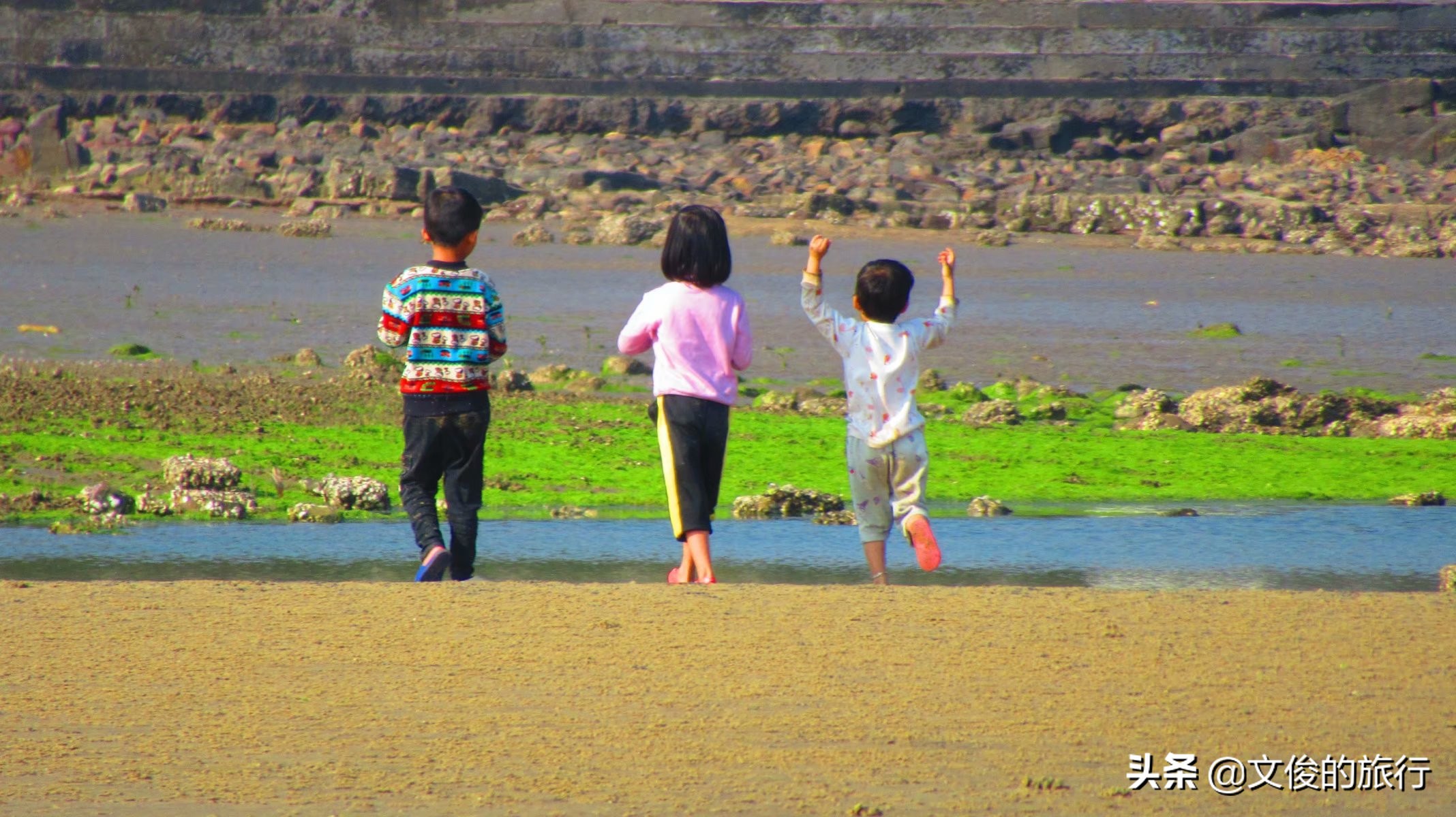 从防城港到东兴金滩需要多久时间,去防城港的簕山古渔村
