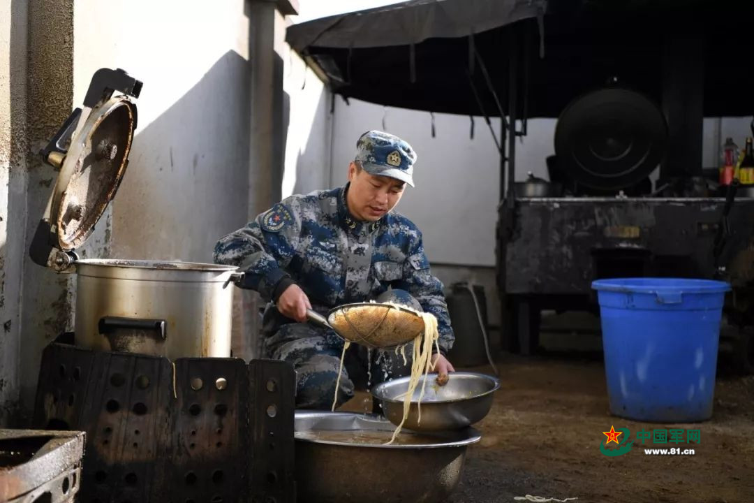 高原第一代雷达兵,高原雷达兵的真实生活视频
