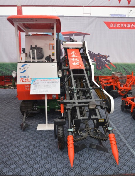 花生捡拾机补贴价格,花生联合收割机补贴多少钱