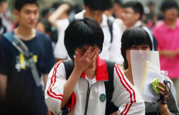 高考470分还没收到录取通知,高考考砸了却收到57分录取通知