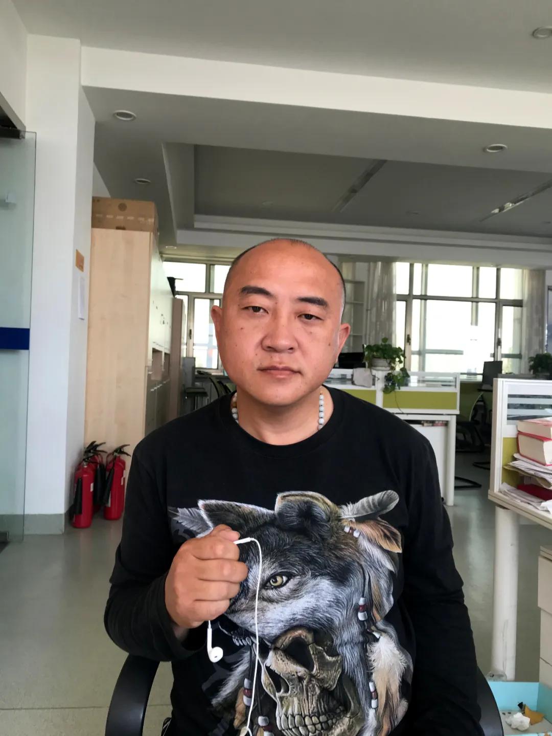 全包头征集线索!请帮帮寻找亲生父母的他吧