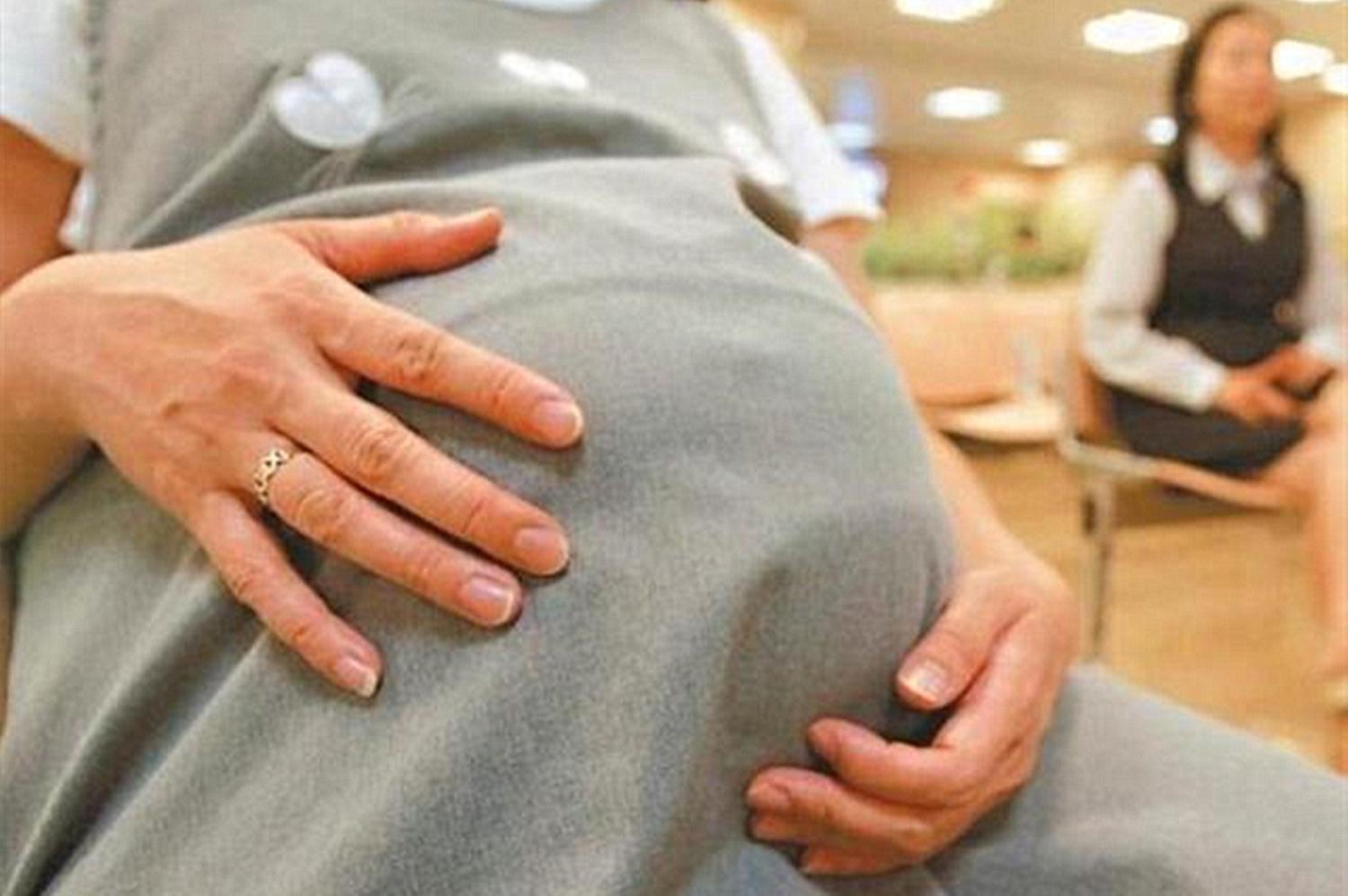 孕妇耻骨痛是什么原因引起,孕妇耻骨痛突然减轻了怎么回事