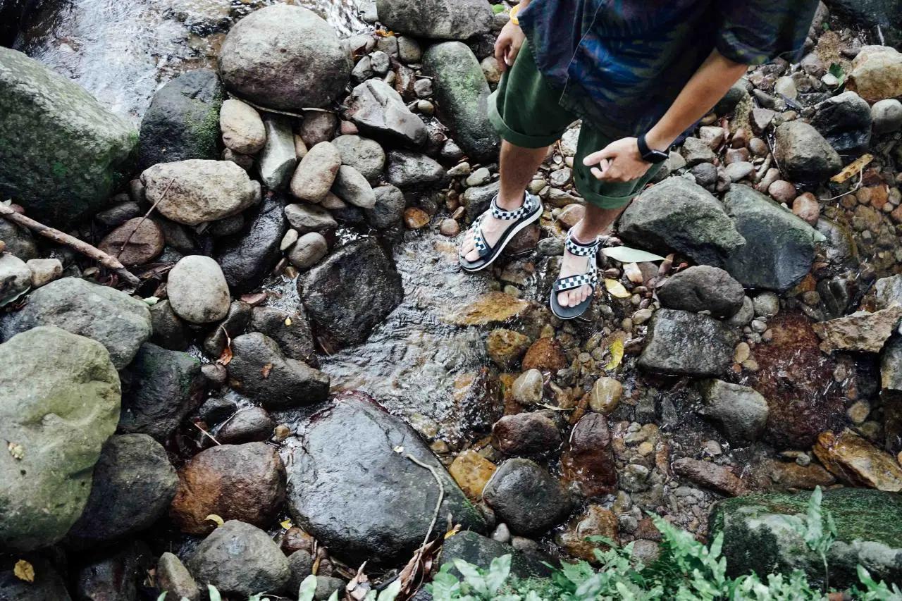 骆驼户外凉鞋推荐,选自己适合的凉鞋