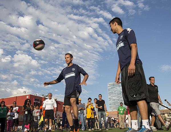 英超门将退役前上场,英超门将进单刀