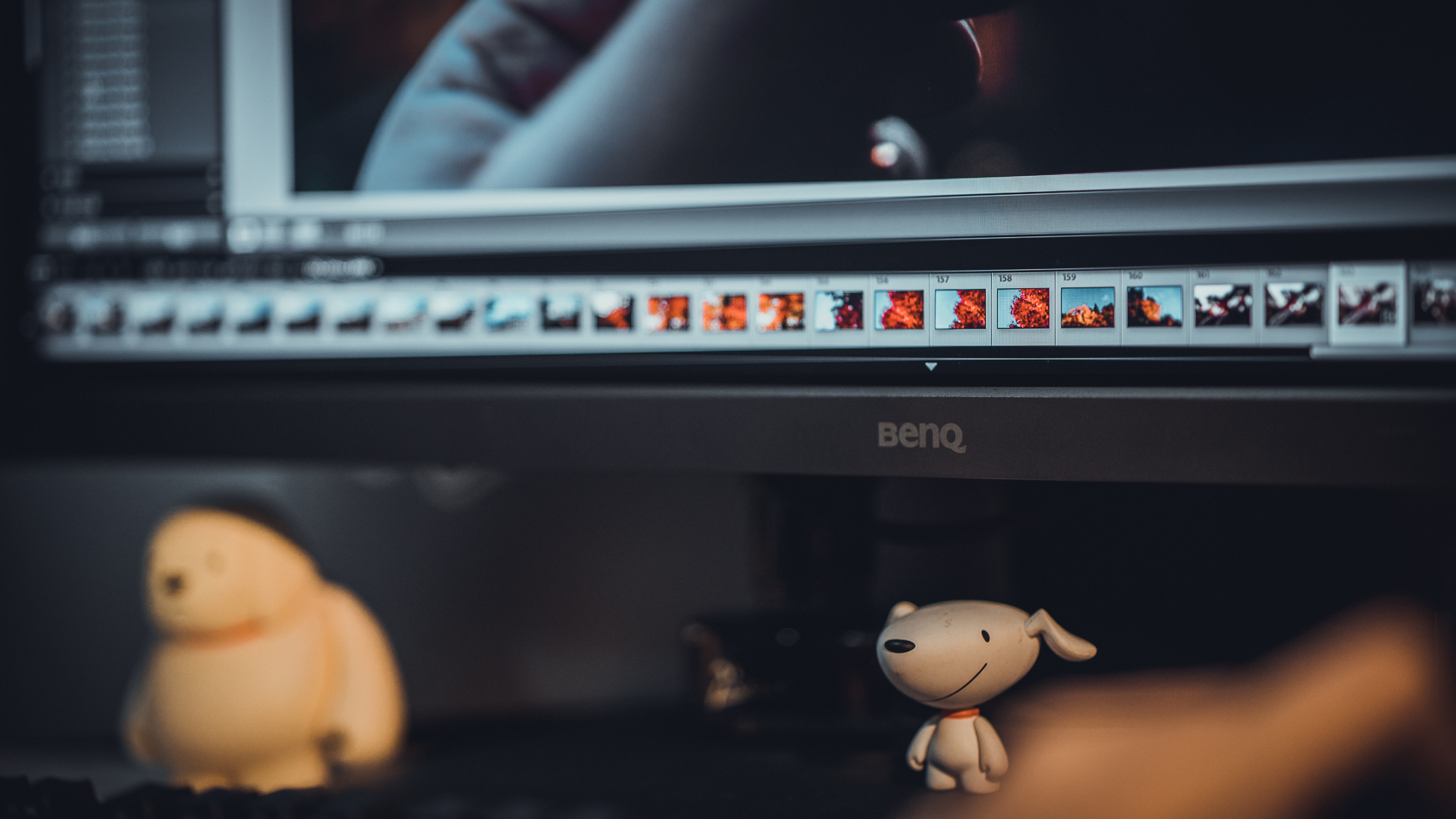 明基显示器sw270c与sw270pt区别,明基sw270c显示器提示校色