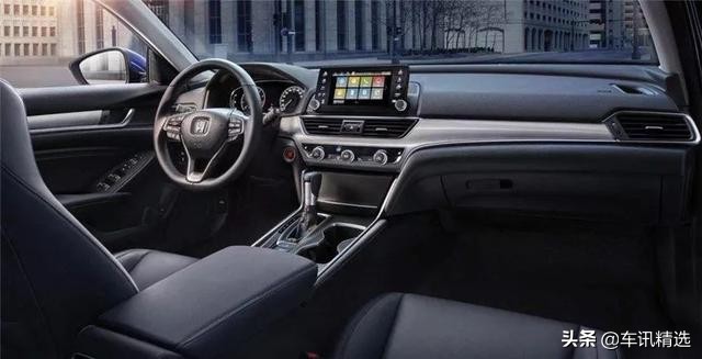 为什么20万就买雅阁？B级车“老炮儿”，四大杀手锏