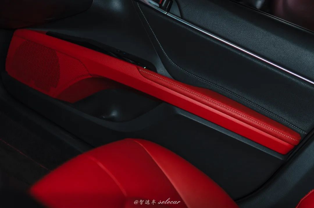 试乘试驾怎样可以吸引客户,试驾新一代凯美瑞双擎