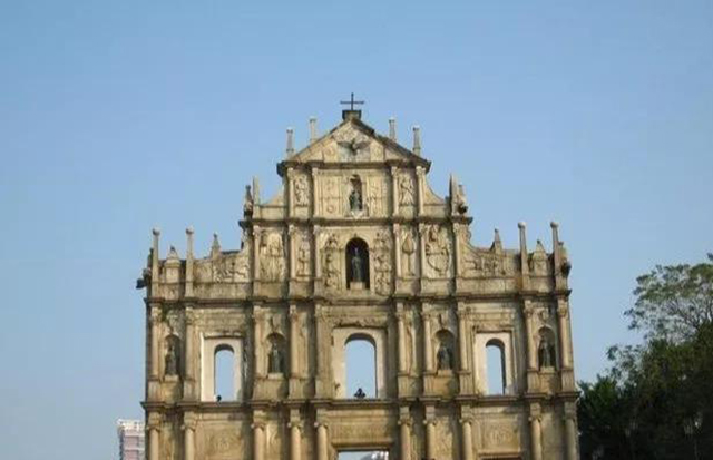 1974年葡萄牙为什么放弃殖民地,1975年葡萄牙放弃殖民地