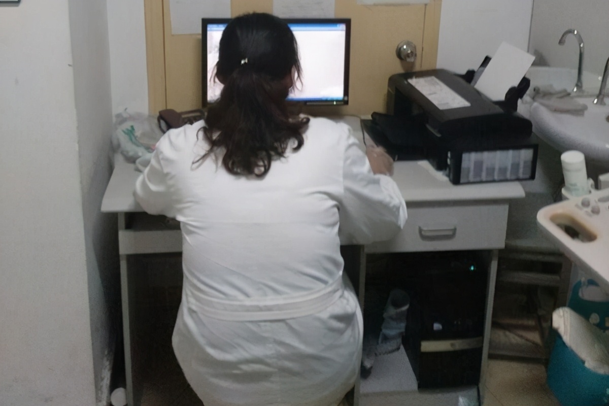 医生不建议做胃镜自己有必要做吗,只有高危人群才能做胃镜吗