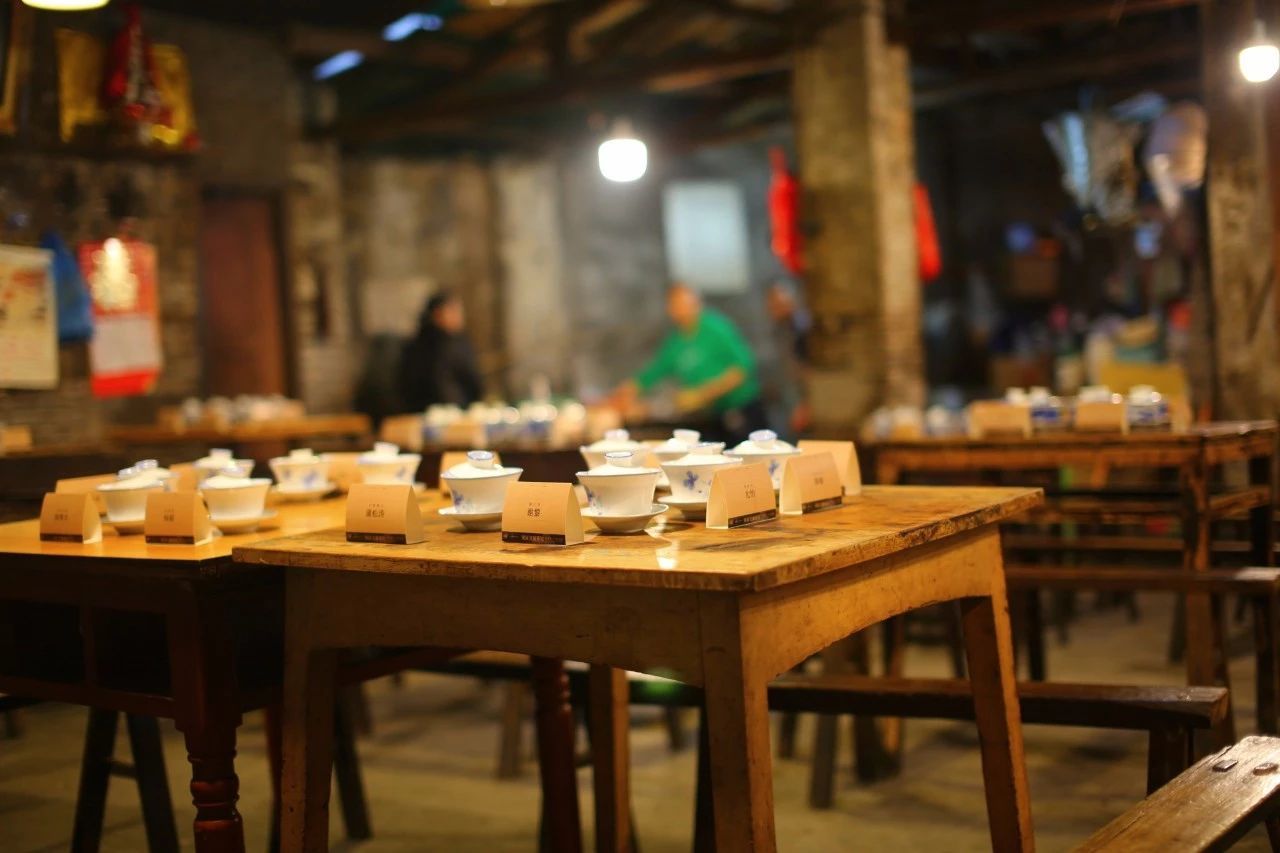 重庆景点黄桷坪,黄桷坪交通茶馆价格