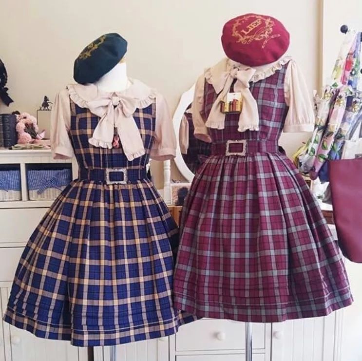 甜美系洛丽塔洋装图片,夏季黑色洛丽塔洋装