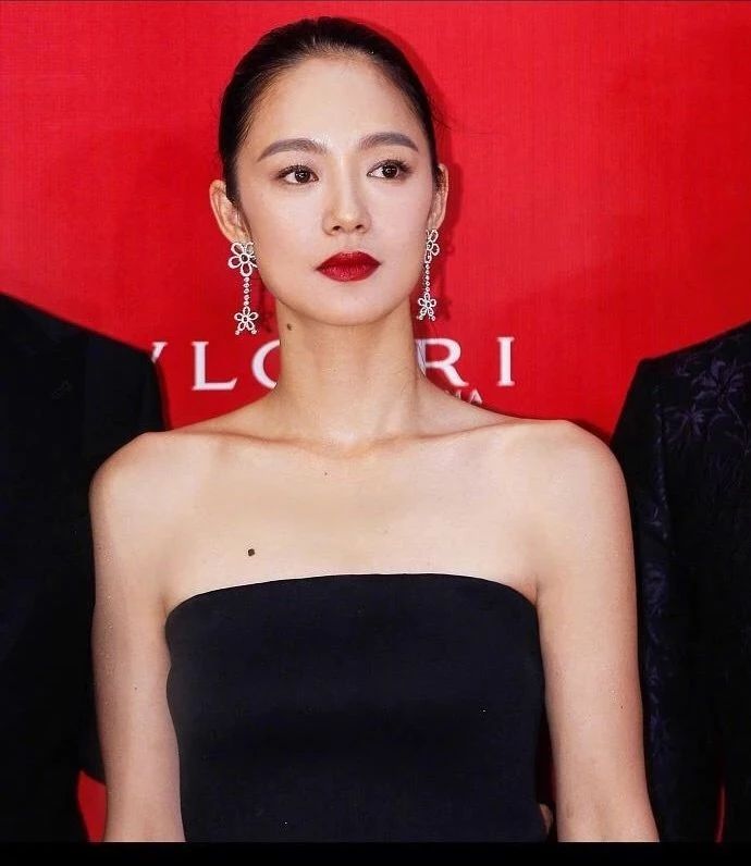 现在甜美挂不流行了，贝家二少罗密欧只喜欢长得不漂亮的小11？