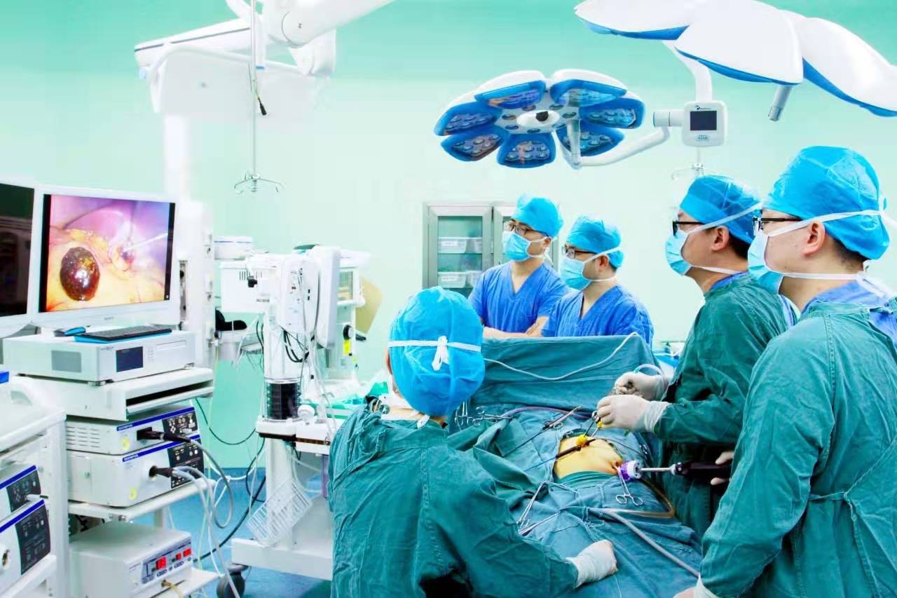 胆囊切除术后肚子胀气是怎么回事,胆囊切除术后综合症忌吃什么药