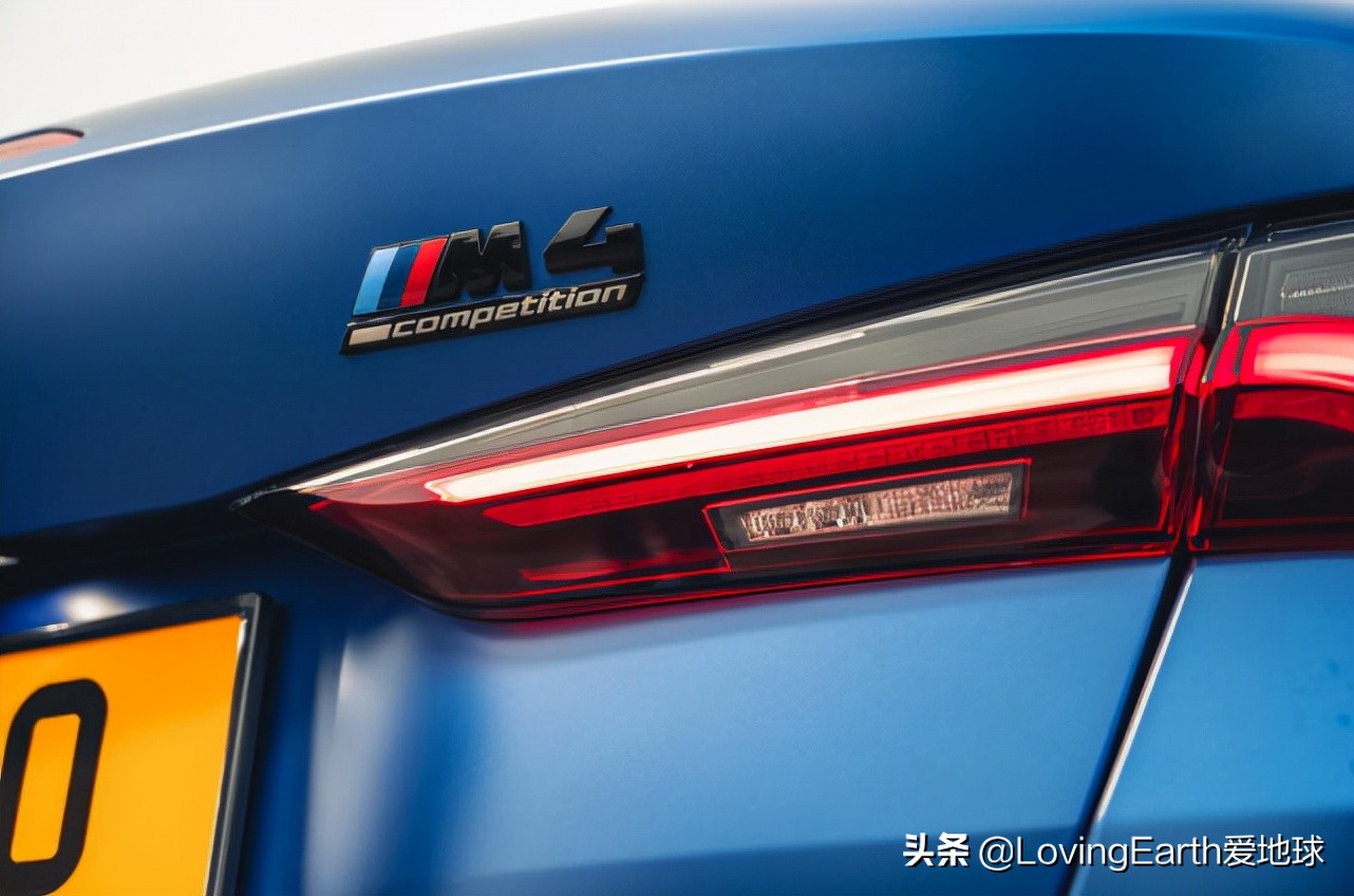 bmwm4硬顶敞篷版,bmwm4双门跑车