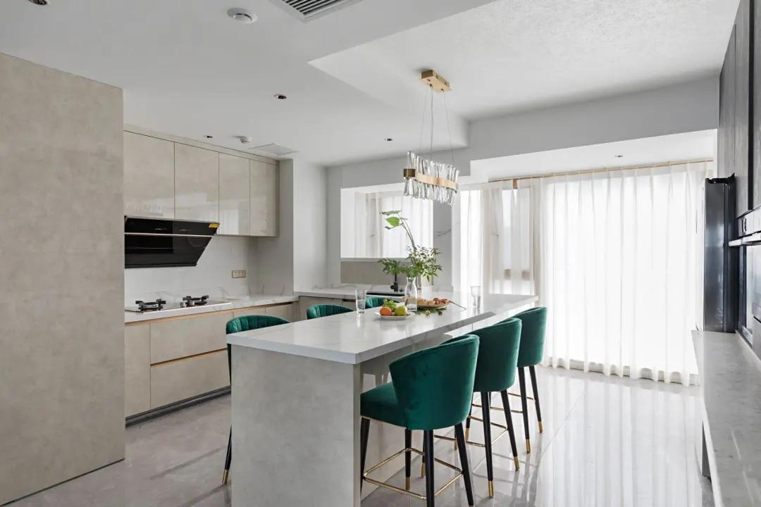 餐厅太小怎么设计节省地方,餐厅小了怎么设计卡座