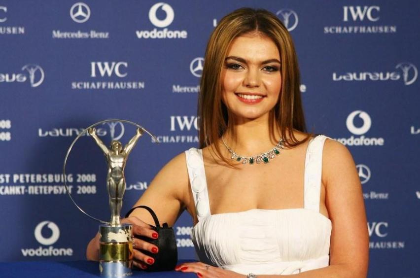 俄罗斯体操女皇卡巴耶娃有孩子吗,卡巴耶娃年轻时与普京