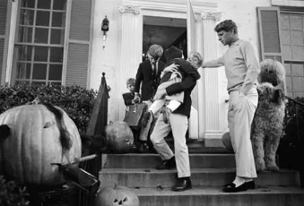 尖头吸烟鞋,好看时髦的鞋