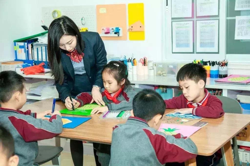 邀请函学校元旦活动,邀请函大学活动