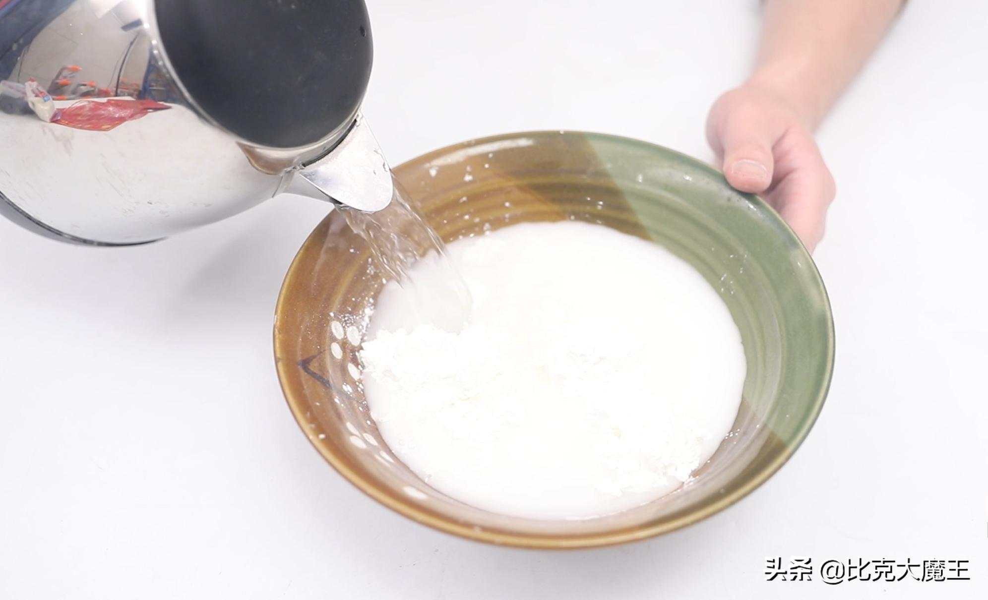 贴春联用透明胶带正确贴法,贴春联用胶带牢固又不留痕迹