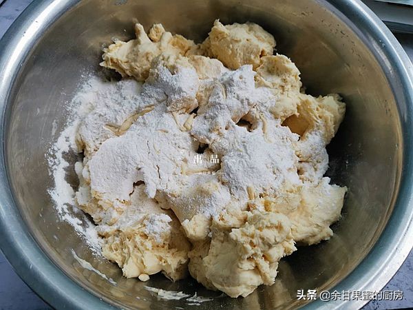 天热怎么做馒头,天热做的馒头老是起皮怎么回事