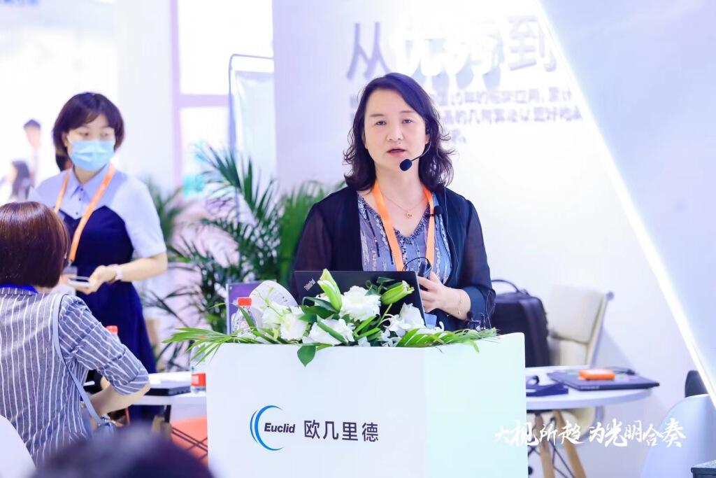 角膜塑形镜防控近视家长必须知道,青少年近视有必要戴角膜塑形镜吗