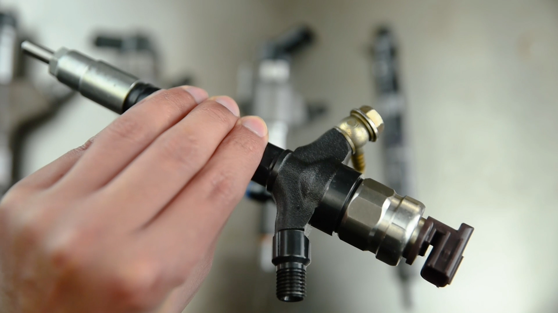 喷油器的种类及区别,各品牌喷油器型号