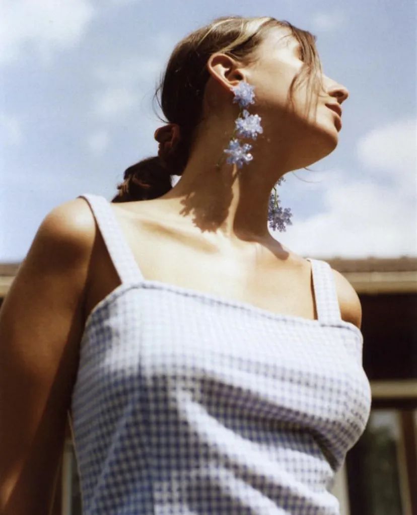 珍珠耳钉优雅永不过时,经典大方的耳钉