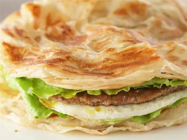 摆摊做什么小吃简单又赚钱,现在摆摊做小吃赚钱吗