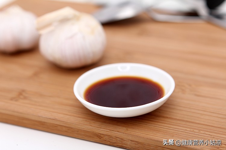 生抽、老抽分不清？蚝油真“蚝”？鸡精是鸡的精华？真相是怎样呢