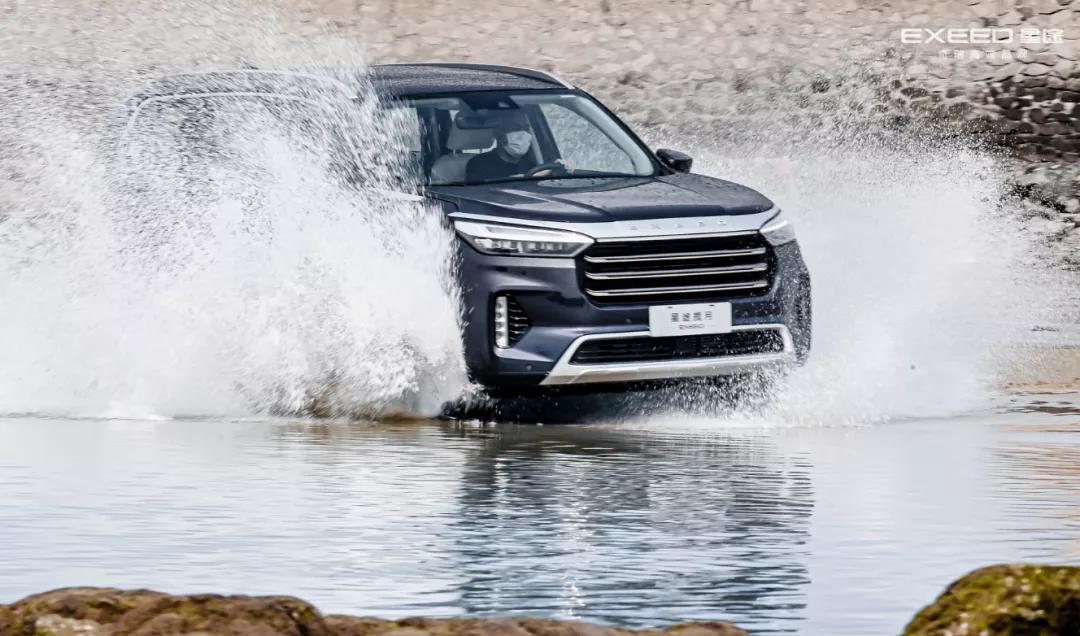 汉兰达星途揽月,星途揽月和汉兰达怎么选