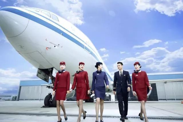 2021国内航空公司空姐待遇排行榜 (国内空姐最好看的航空公司)