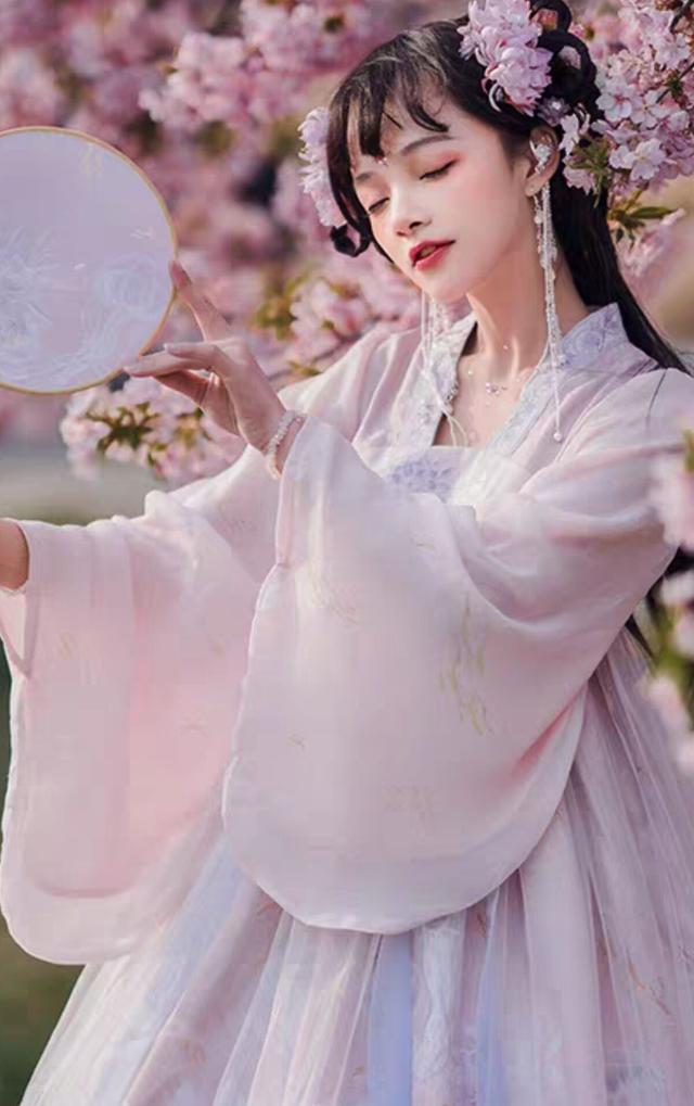 中国风洛丽塔写真,最近流行洛丽塔