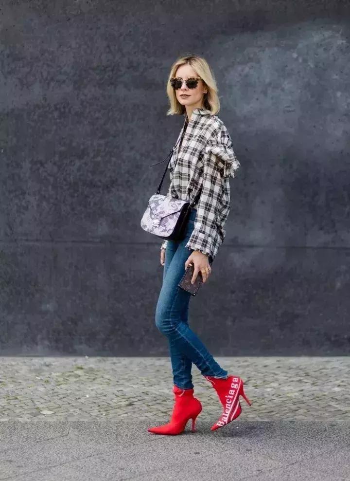 夏季小白鞋短靴洋气又高级,5款人气短靴时髦好看穿着又舒适