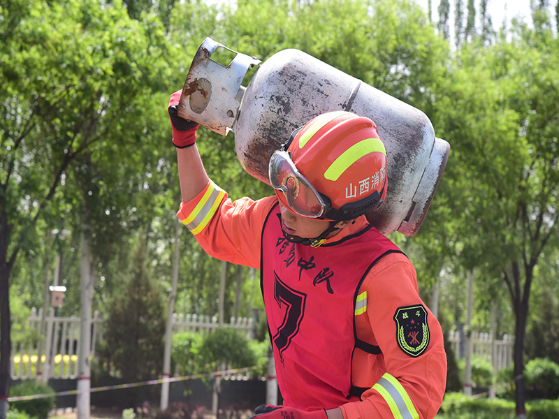 以考促训砺真功苦练技能谋打赢——山西总队第四考核组深入朔州支队开展2021年度冬训达标考核工作