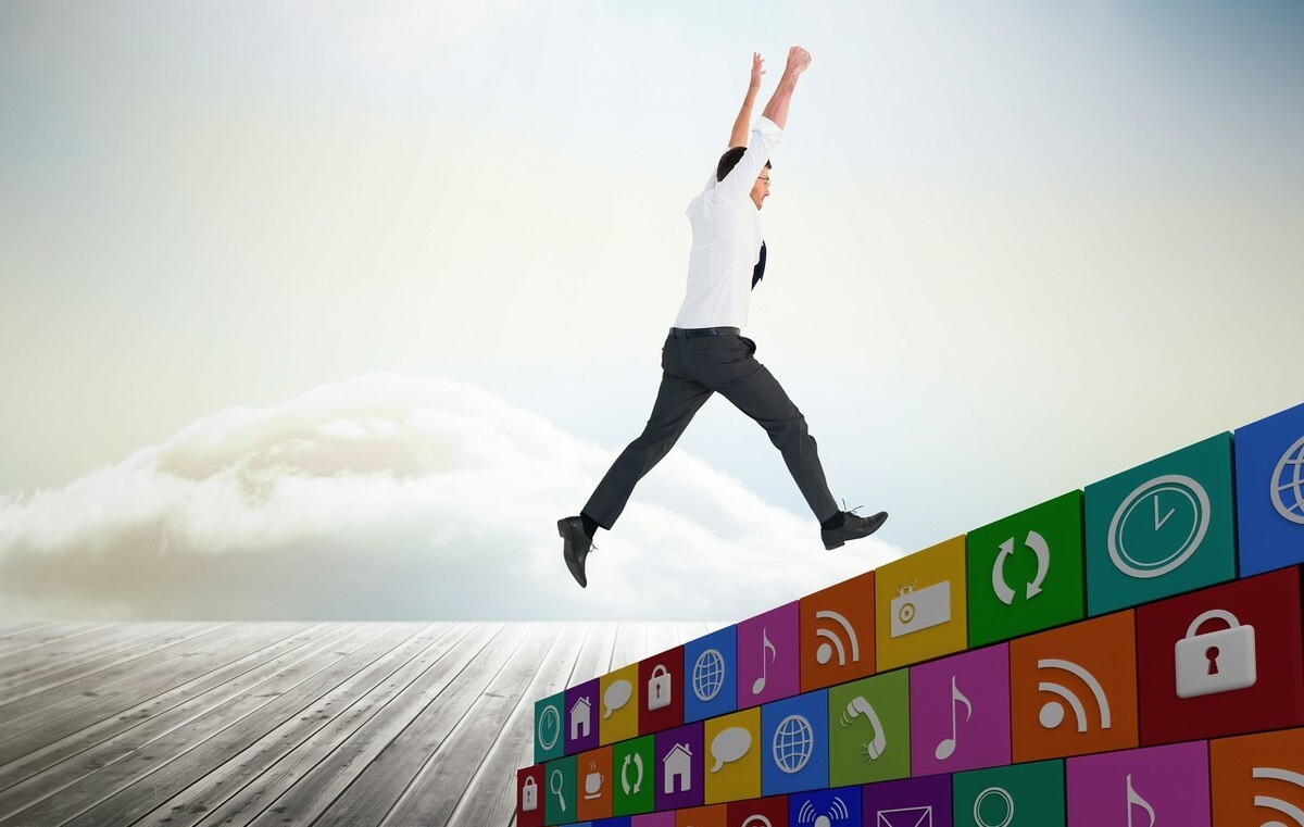 老同学邀请你创业怎么办,老同学找你做项目该不该答应