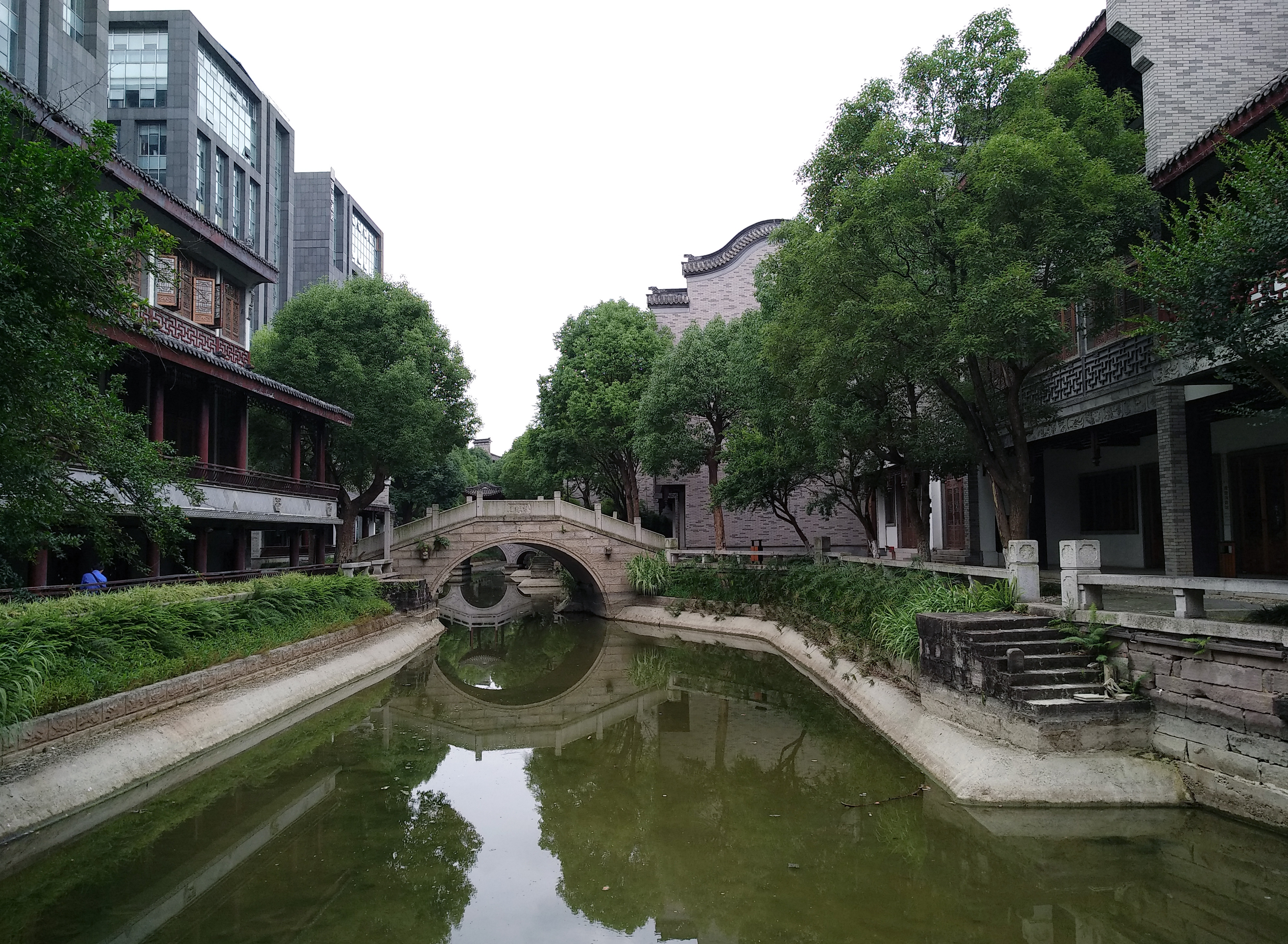 成都龙潭水乡最新消息,成都龙潭水乡别墅区