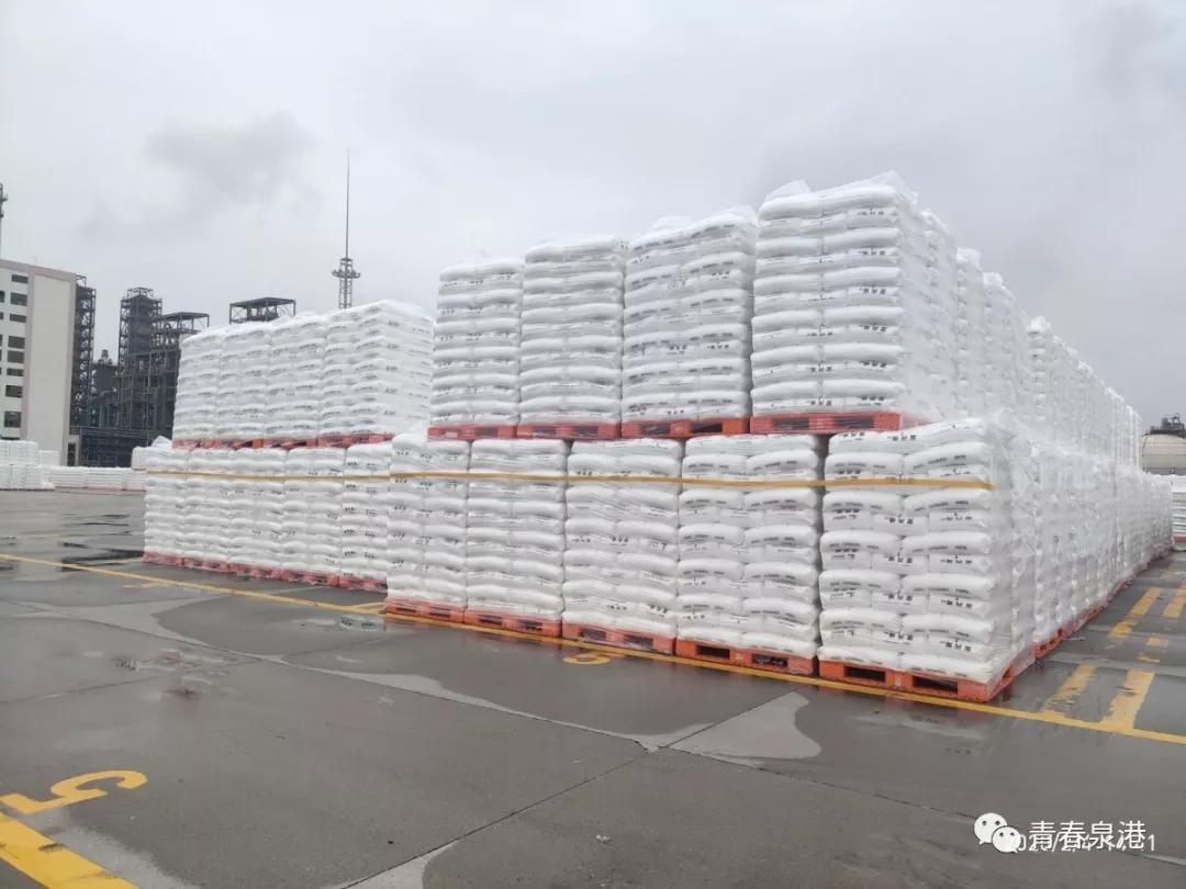 福建企业改生产防护服,福建口罩转产