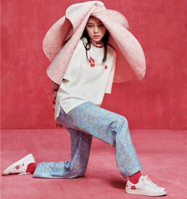 kith与匡威联名 (匡威kith联名红上市价)