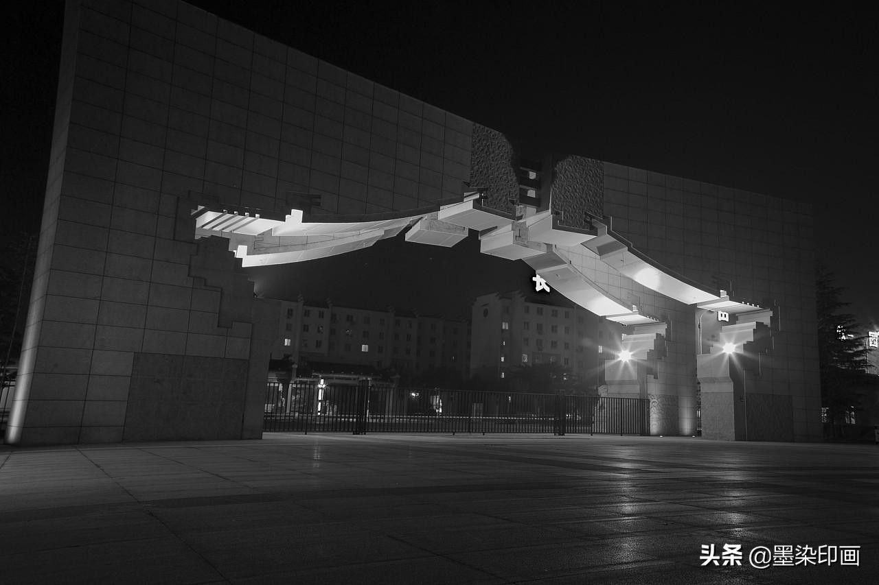 弱光怎么对焦,弱光环境下的对焦技巧