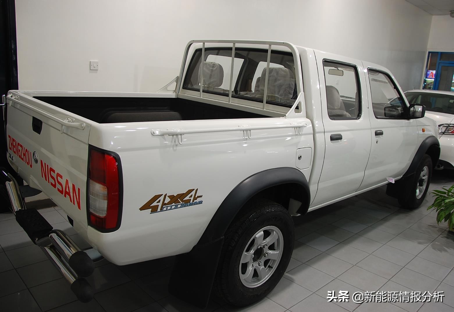 闃挎浖鏃ヨ,闃挎浖琛楀ご闅忔媿