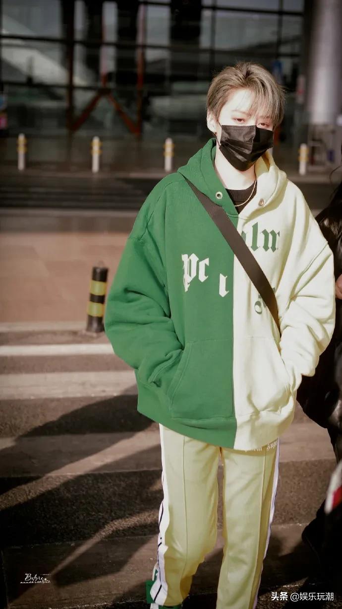 张艺兴刘雨昕ck广告视频,ck代言人刘雨昕最新内衣