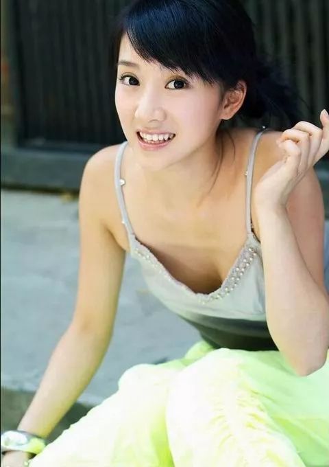 史泰龙女儿、姜文女儿、邱淑贞女儿,谁才是你心中的最美星二代