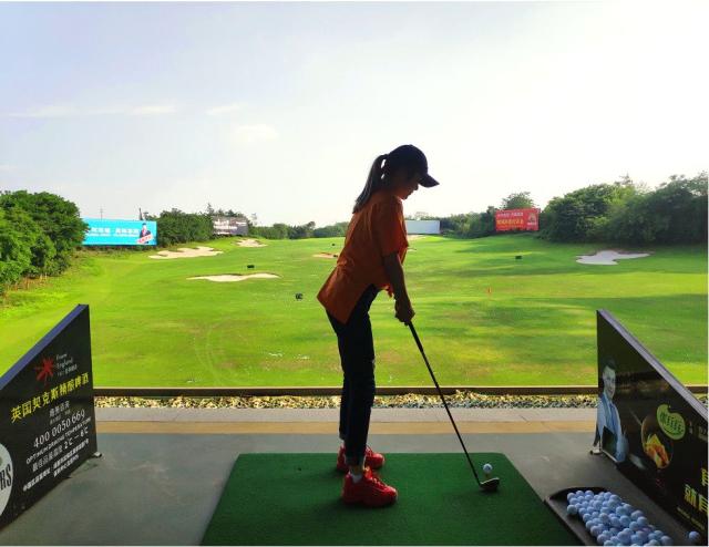 成都保利皇冠假日酒店下午茶,成都保利公园皇冠假日酒店好耍不