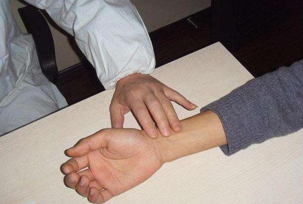 别以为怀孕了你就很重要,以为怀孕其实不是的症状