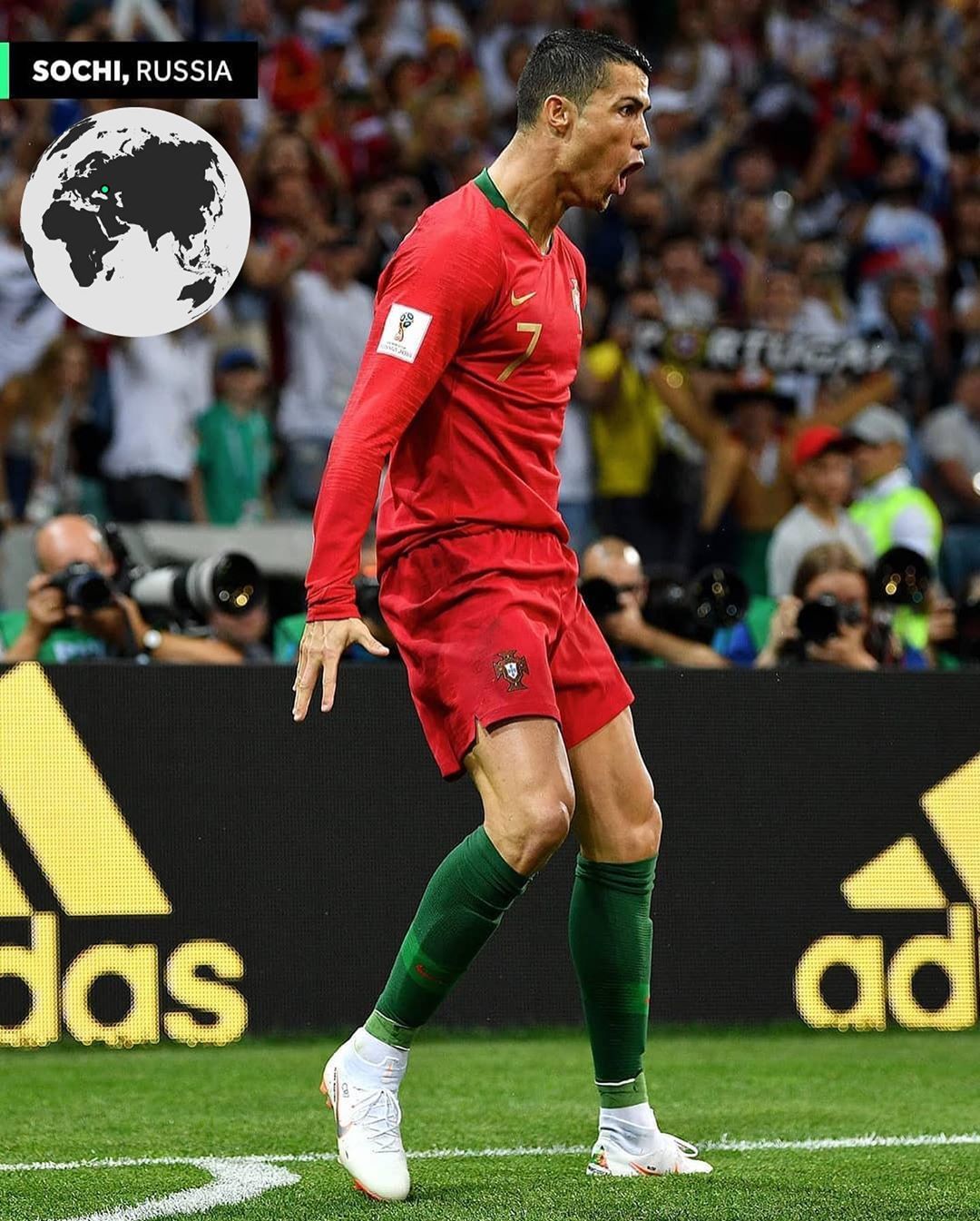 关于足球的壁纸c罗,足球巨星c罗精彩时刻图片