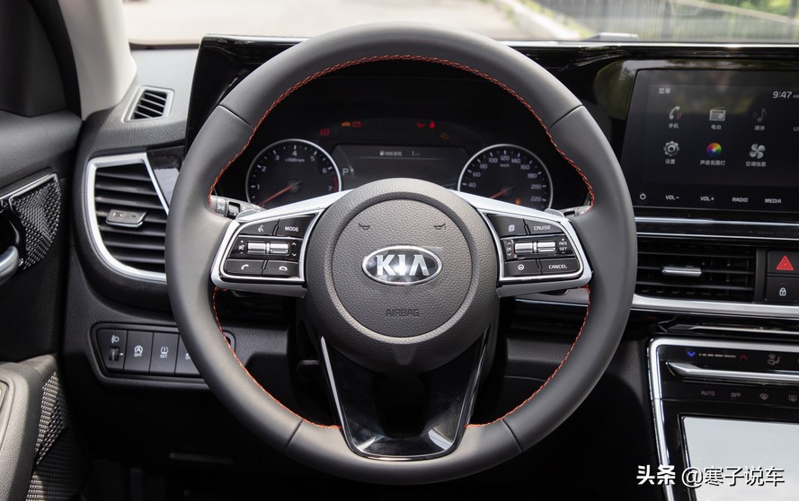 家用suv起亚傲跑,起亚kx3suv