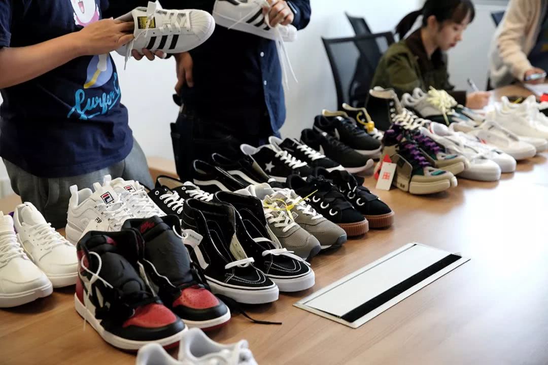 球鞋测评nike垃圾鞋,实战和压马路的球鞋推荐nike