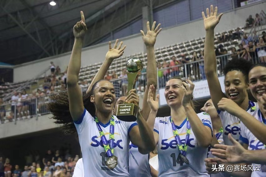 女排巴西的主力接应坦达拉,巴西女排联赛坦达拉