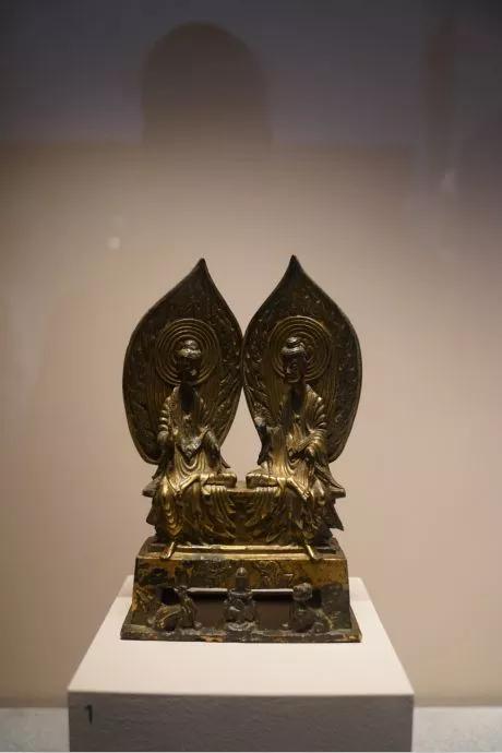 法国博物馆里有中国瓷器,法国卢浮宫博物馆中国文物多少